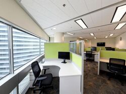 Gateway West (D7), Office #639845301